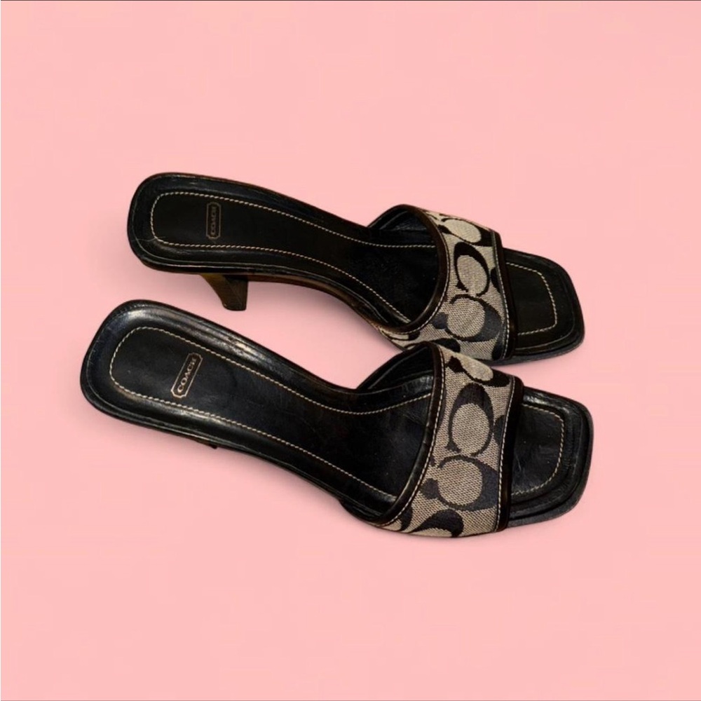 Vintage Coach Black Women's Kitten Heel